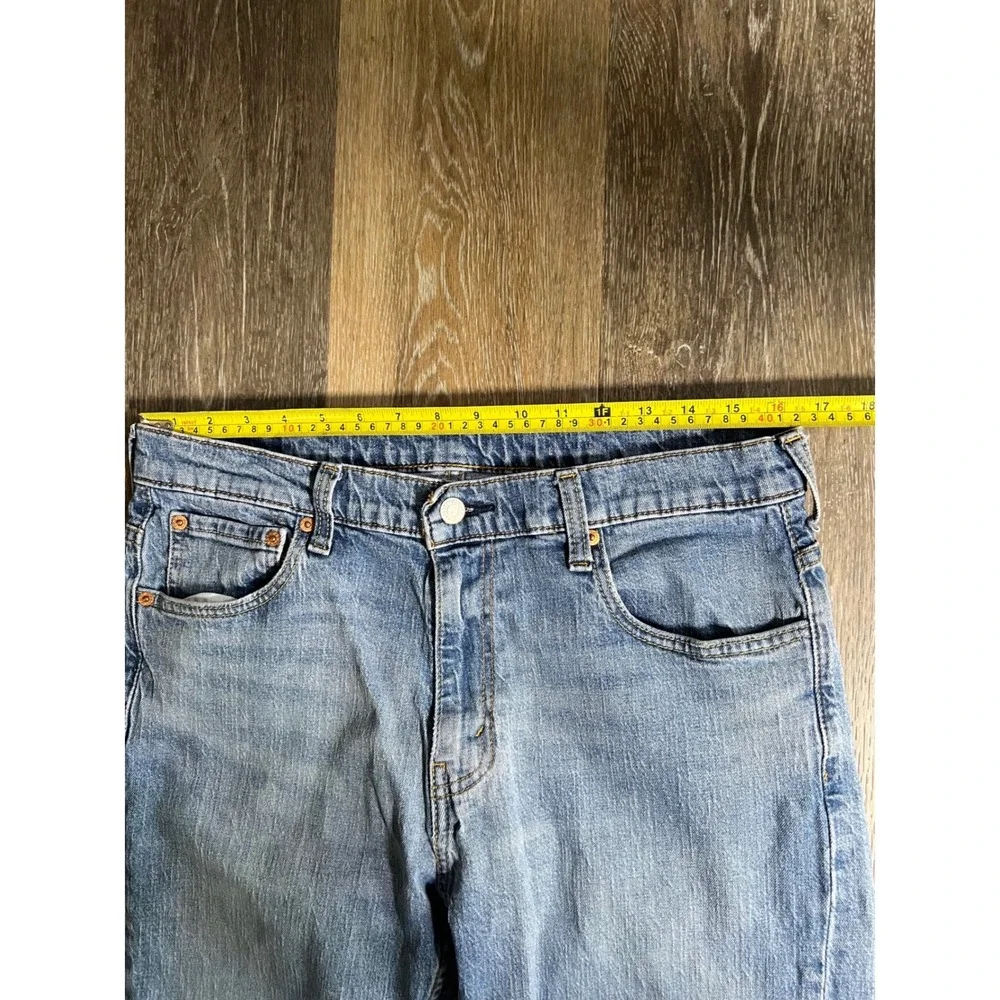 Levi's Straight Leg‎ Jeans Mens 36x30 Light Wash Blue Good Denim Pants